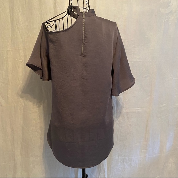 Express grey top off the shoulder with high neck Small petite. Zipper in back. - Picture 3 of 8